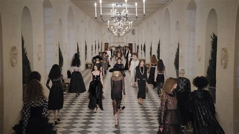 chateau des dames chanel|The ‘Le Château des Dames’ 2020/21 Métiers d’art Show — .